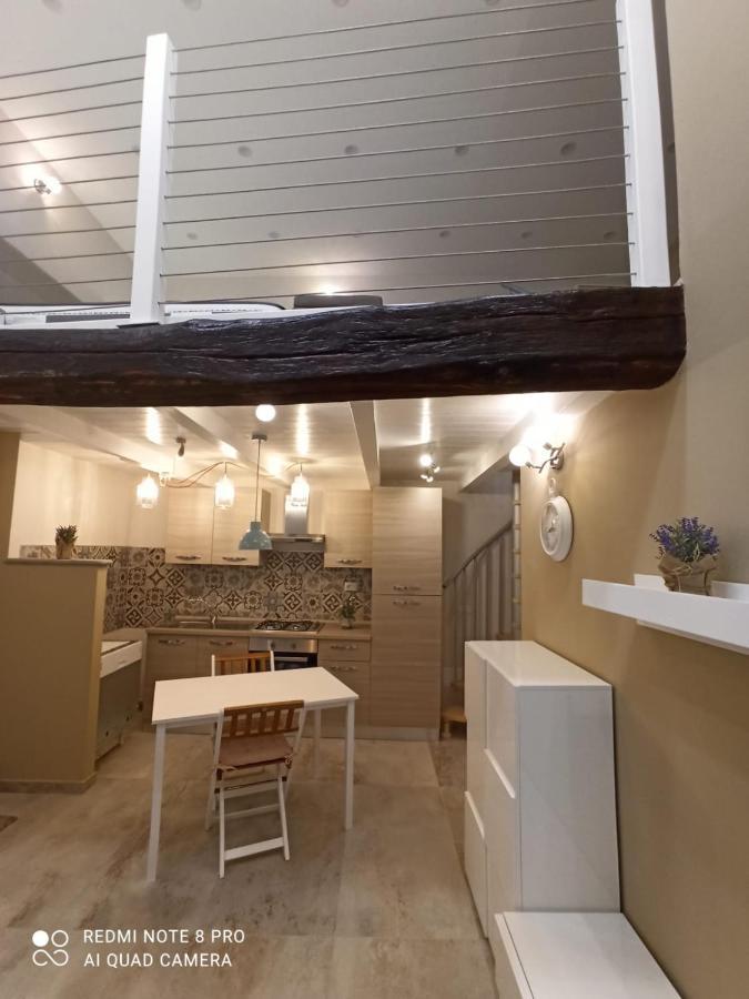 Antico-Vicolo Appartamento Viviana Vercelli Esterno foto