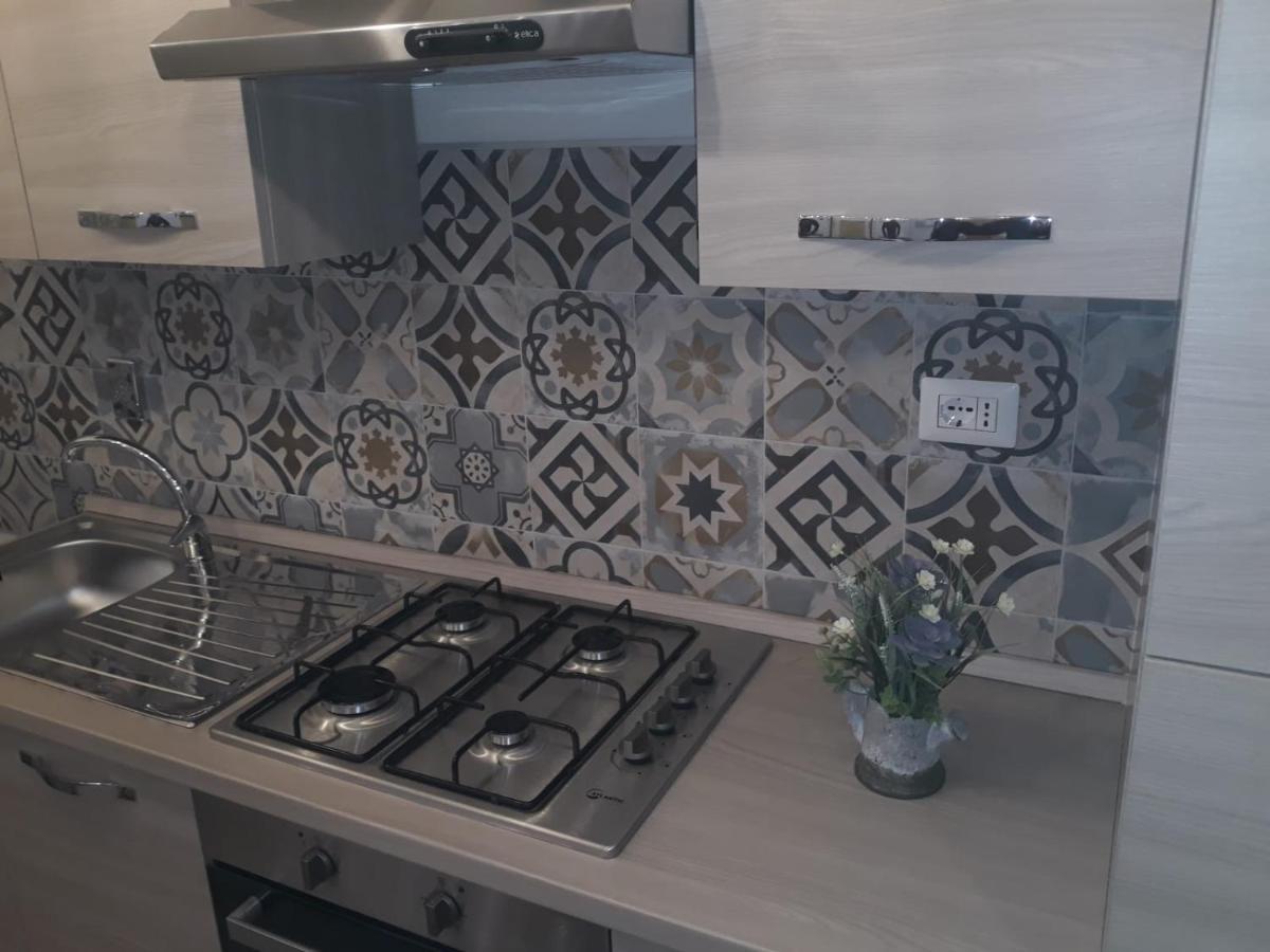 Antico-Vicolo Appartamento Viviana Vercelli Esterno foto