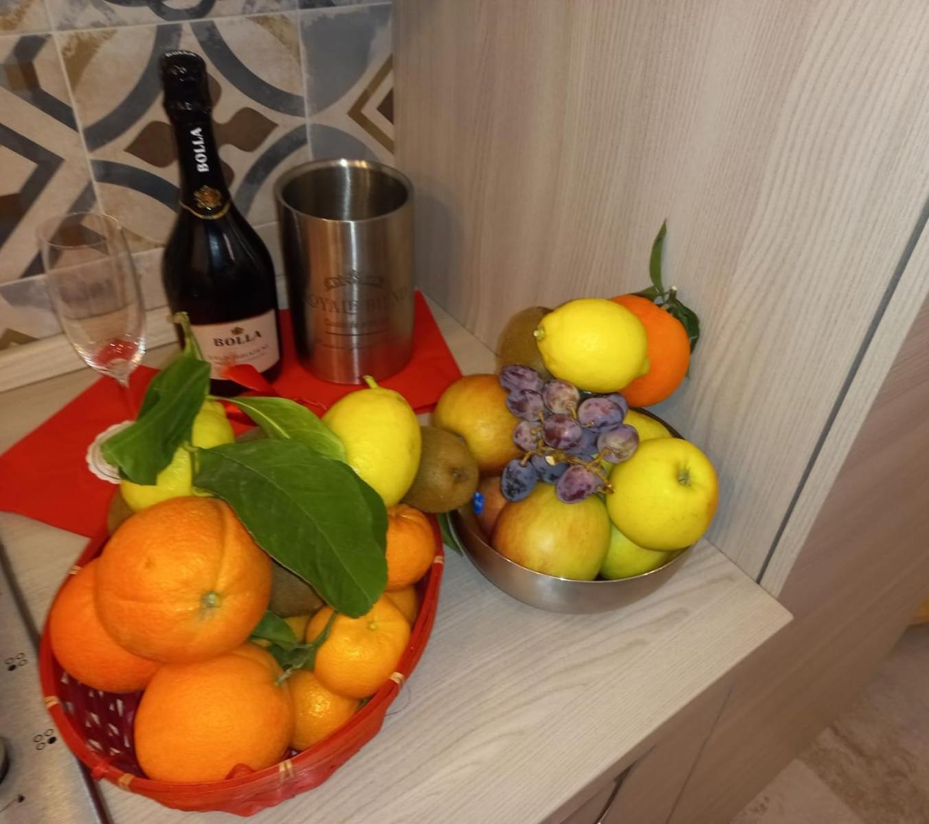 Antico-Vicolo Appartamento Viviana Vercelli Esterno foto